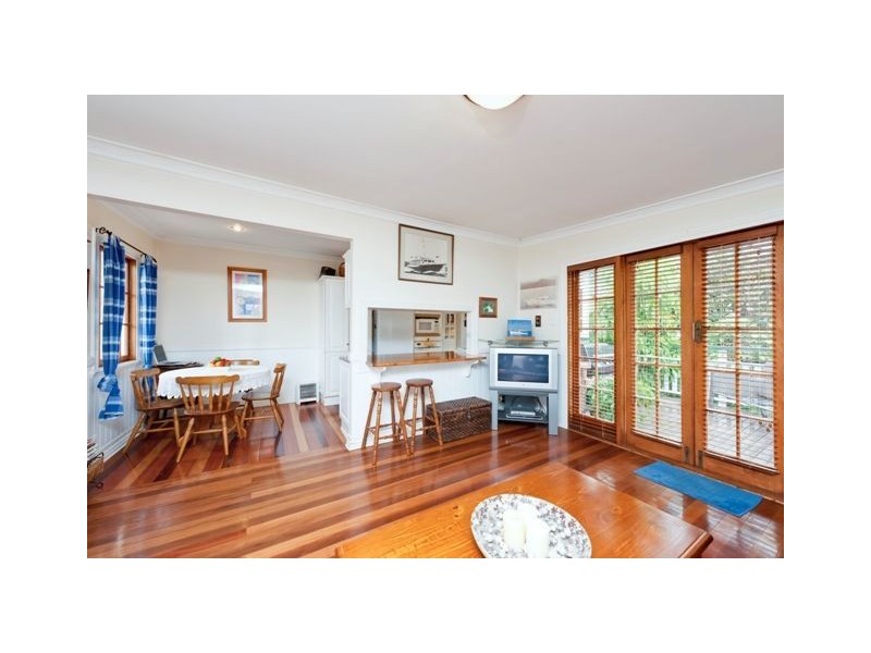 364 Cavendish Road, Coorparoo QLD 4151