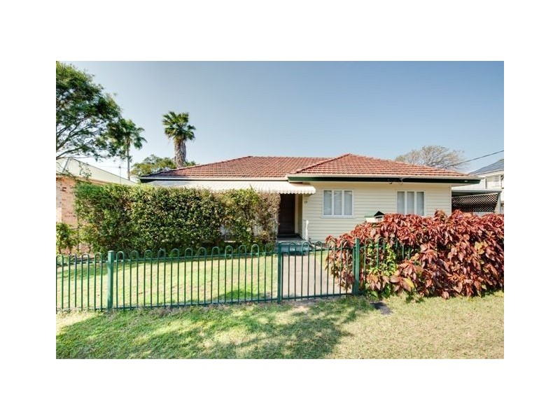 59 Woodhill Avenue, Coorparoo QLD 4151