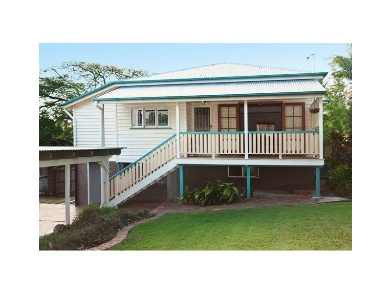 65 Arnold Street, Holland Park QLD 4121