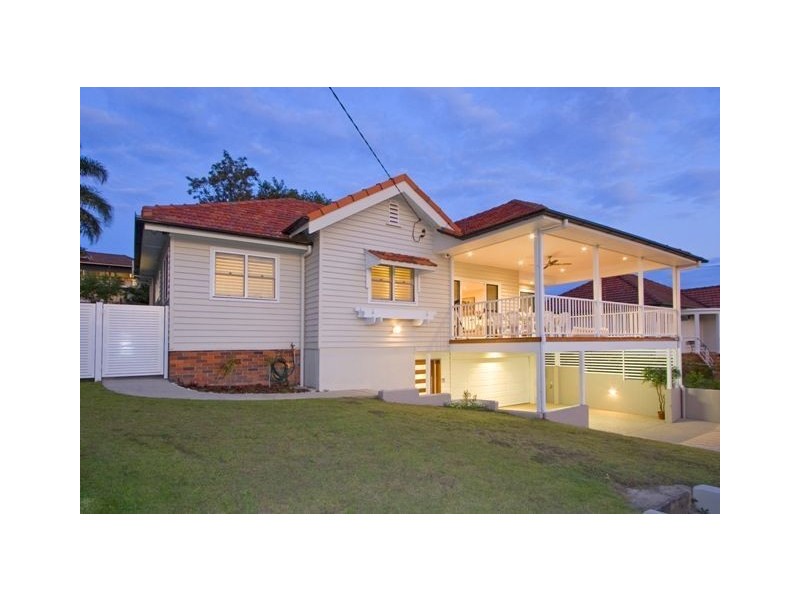 40 Ernest Street, Camp Hill QLD 4152