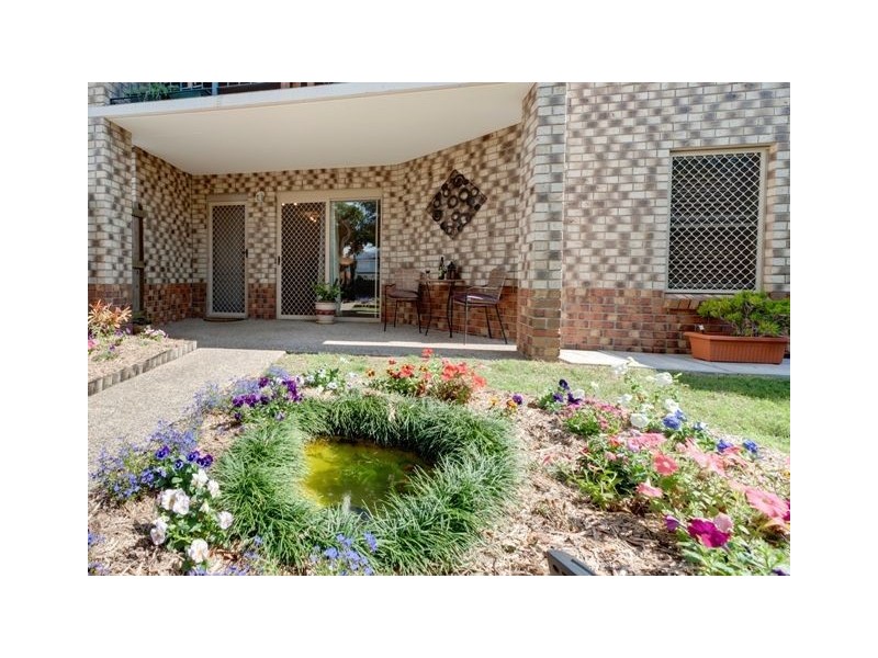 2/71 Jellicoe Street, Coorparoo QLD 4151