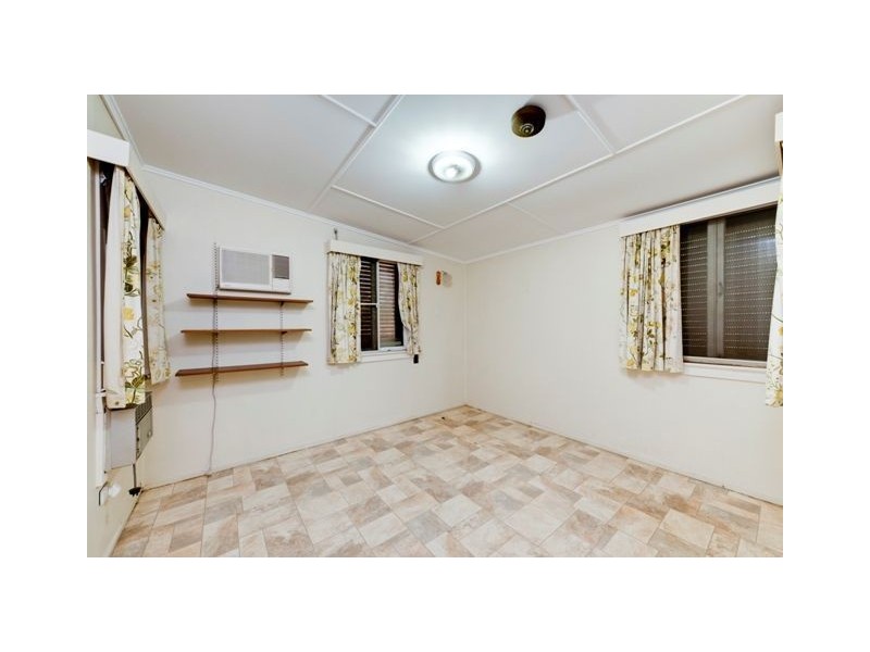 11 Norwich Street, Wavell Heights QLD 4012