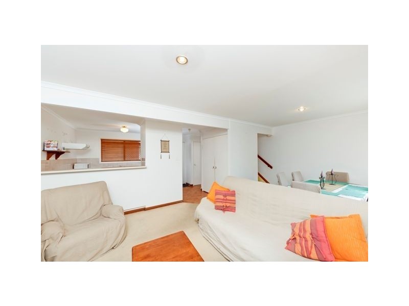 1/54 Leicester Street, Coorparoo QLD 4151