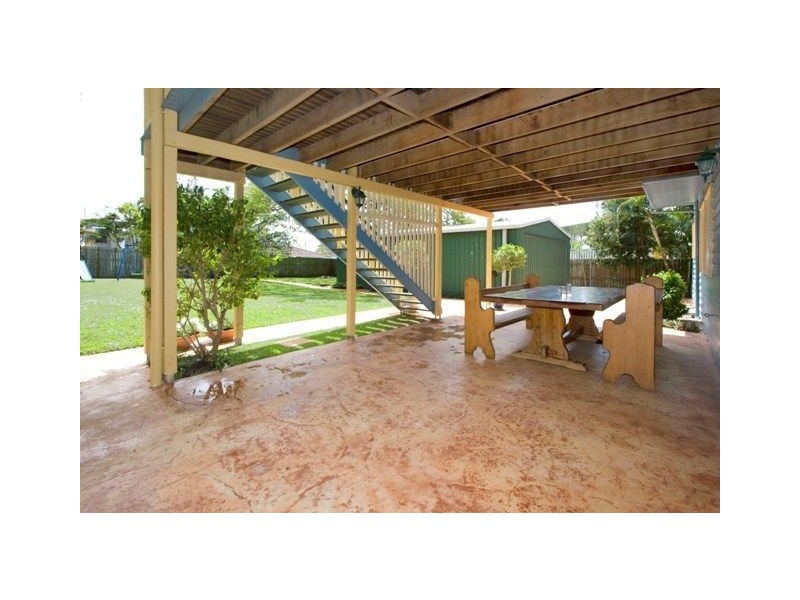 19 Keats Street, Cannon Hill QLD 4170