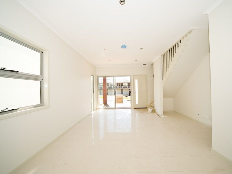 1 – 6 Ames Street, Coorparoo QLD 4151