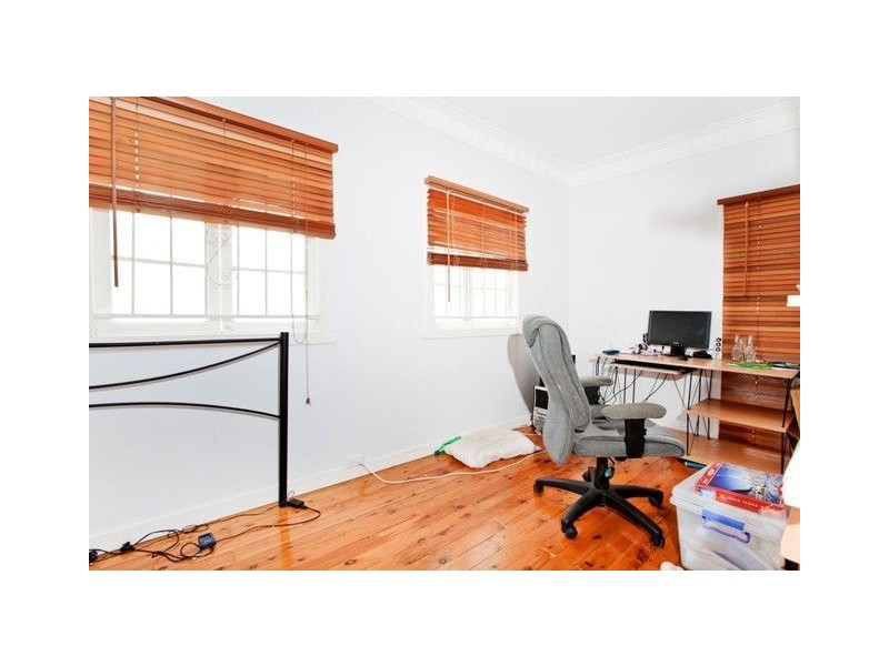 22 Jordan Street, Greenslopes QLD 4120