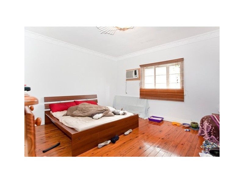 22 Jordan Street, Greenslopes QLD 4120