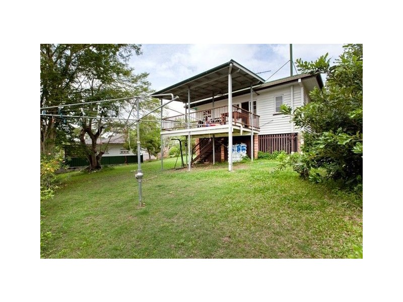 22 Jordan Street, Greenslopes QLD 4120