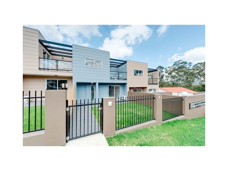 3/108 Nicholson Street, Greenslopes QLD 4120