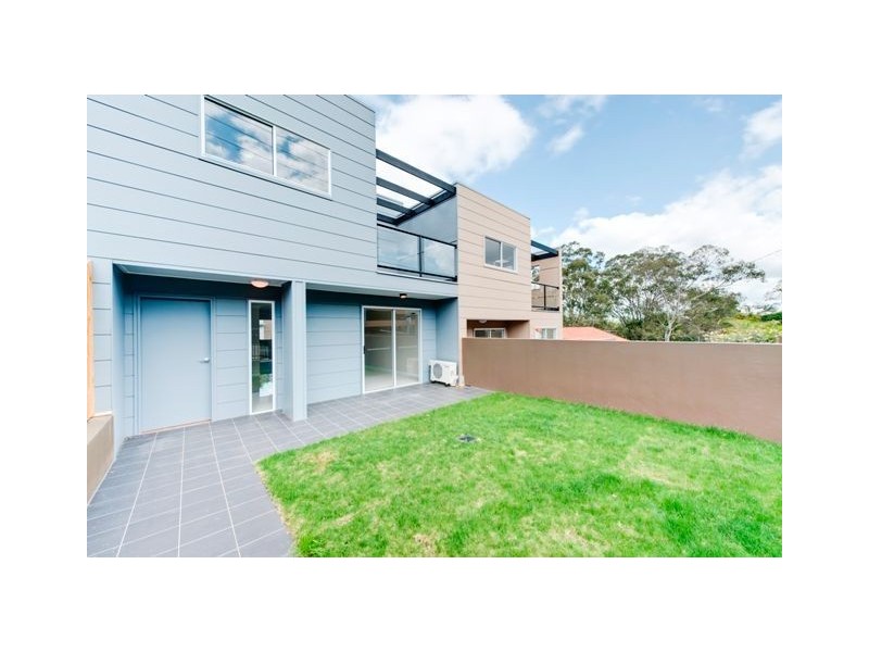 3/108 Nicholson Street, Greenslopes QLD 4120