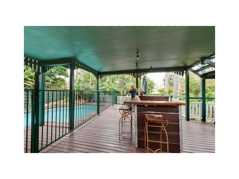 364 Cavendish Road, Coorparoo QLD 4151