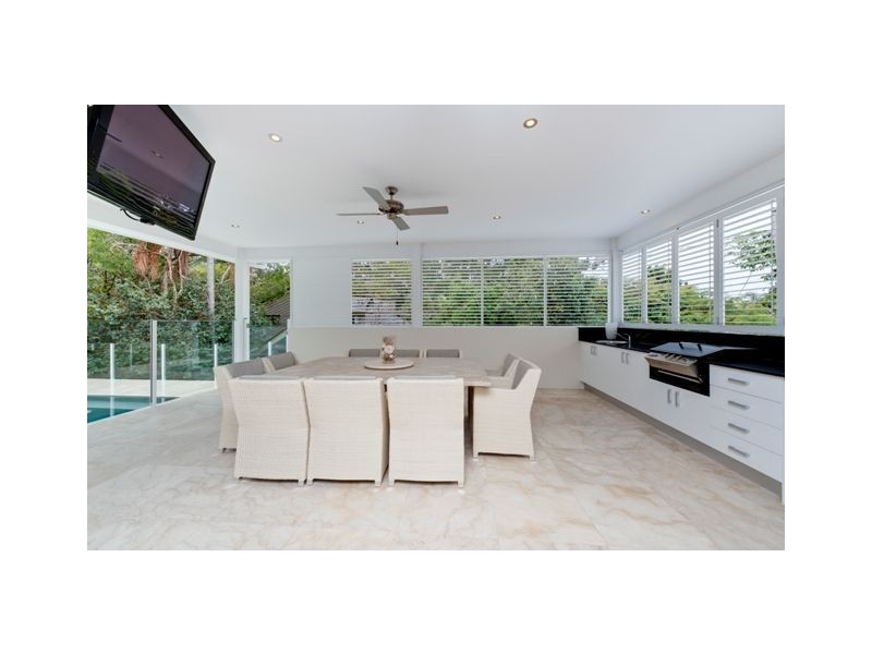 26 Instow Street, Yeronga QLD 4104