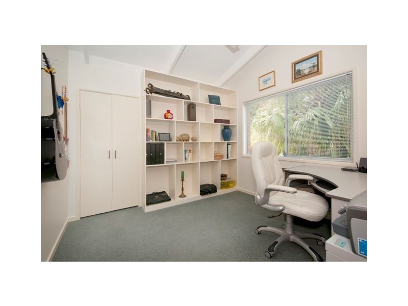 110 Indus Street, Camp Hill QLD 4152