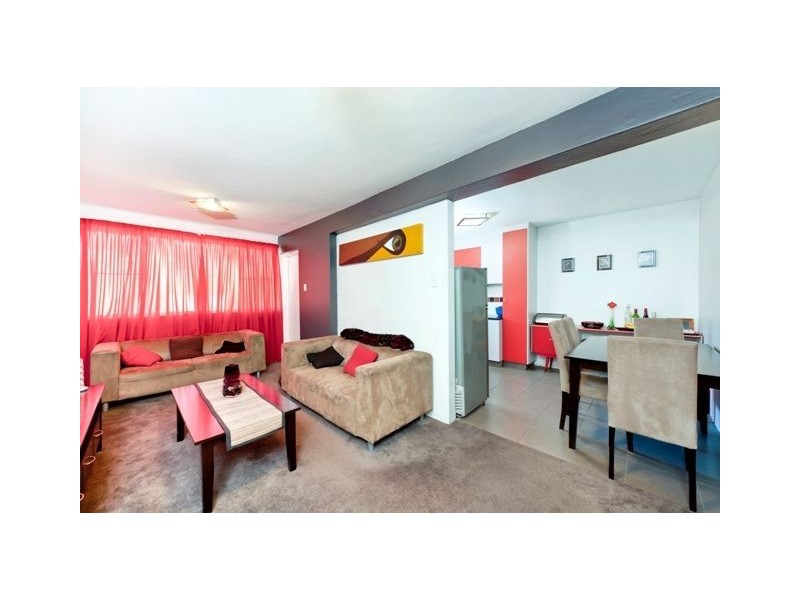 1/72 Kitchener Street, Coorparoo QLD 4151