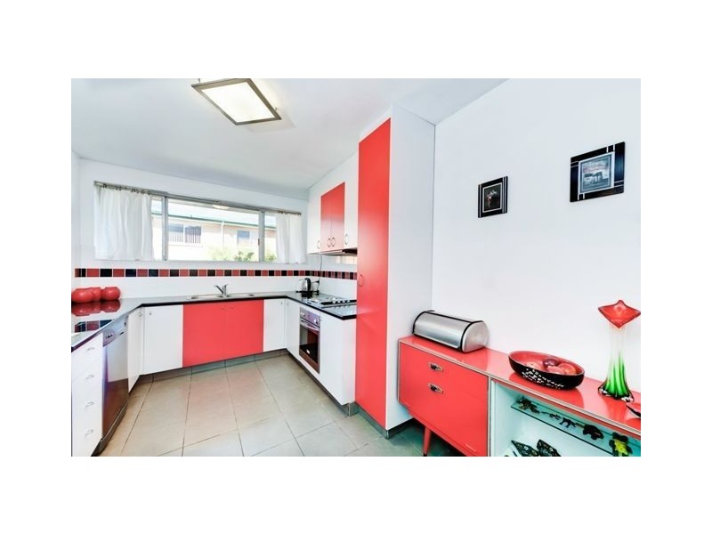 1/72 Kitchener Street, Coorparoo QLD 4151