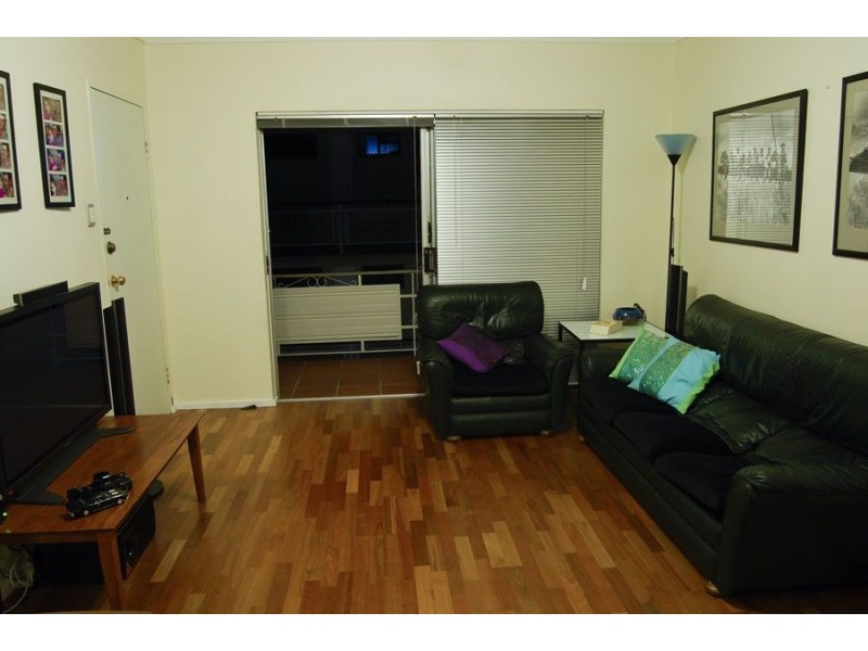 7/28 Kitchener Street, Coorparoo QLD 4151