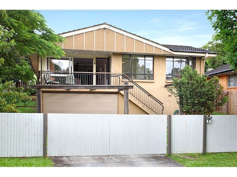 8 Cedlen Street, Camp Hill QLD 4152