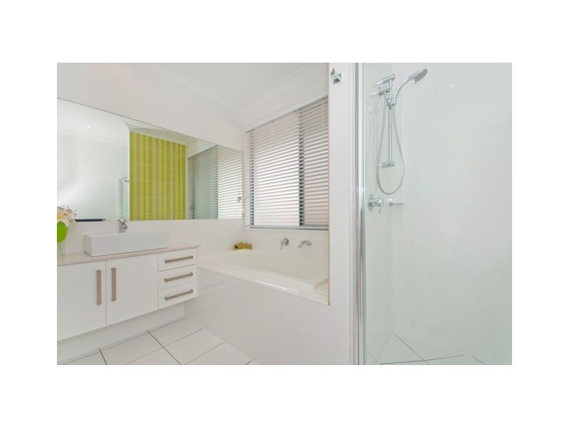 117 Brodie Street, Holland Park West QLD 4121