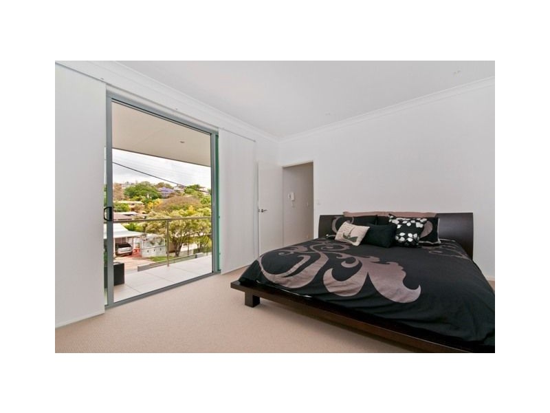 117 Brodie Street, Holland Park West QLD 4121