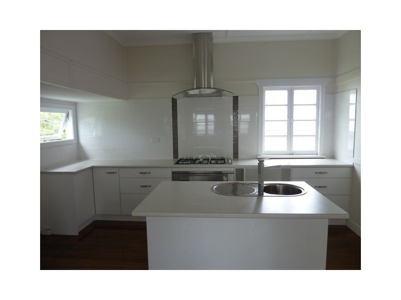 59 Stephen Street, Camp Hill QLD 4152