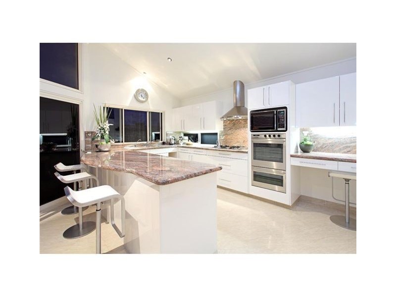 42 Indus Street, Camp Hill QLD 4152