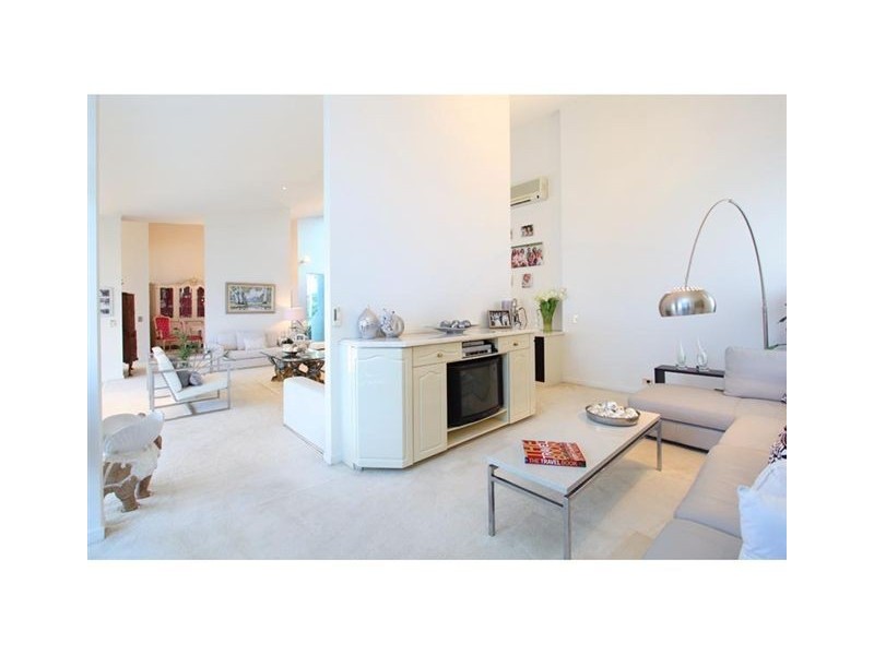 42 Indus Street, Camp Hill QLD 4152