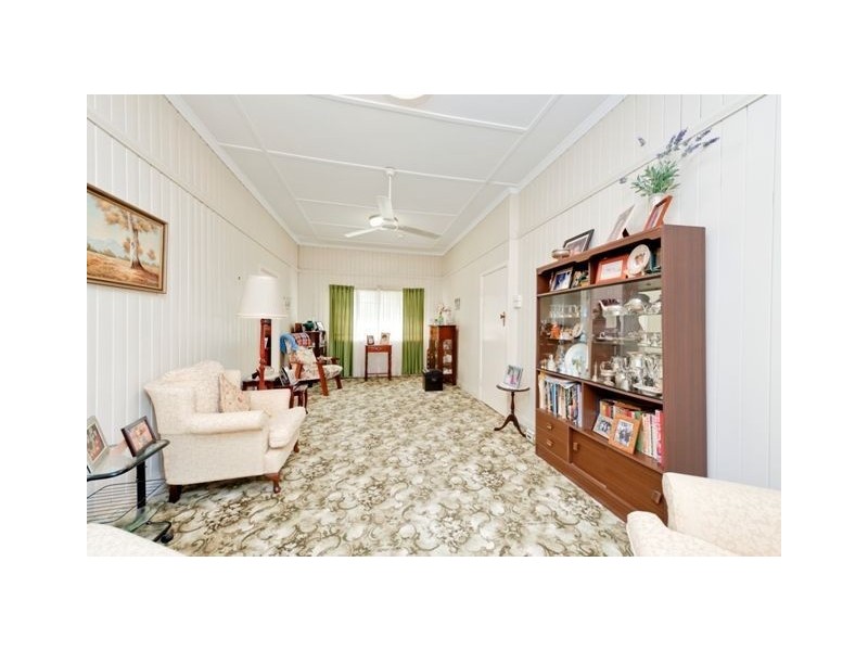 90 York Street, Coorparoo QLD 4151