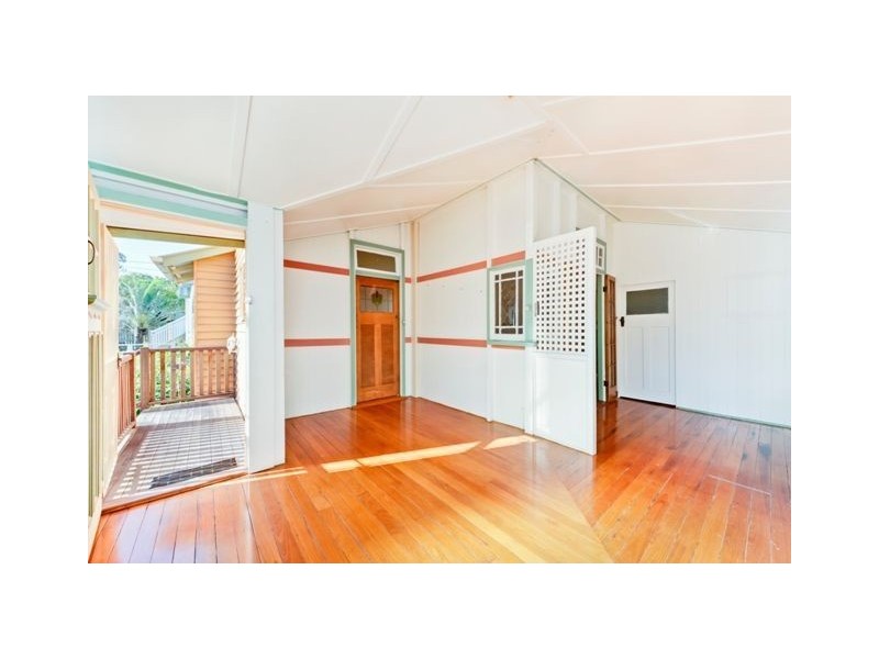 46 Fifth Avenue, Coorparoo QLD 4151