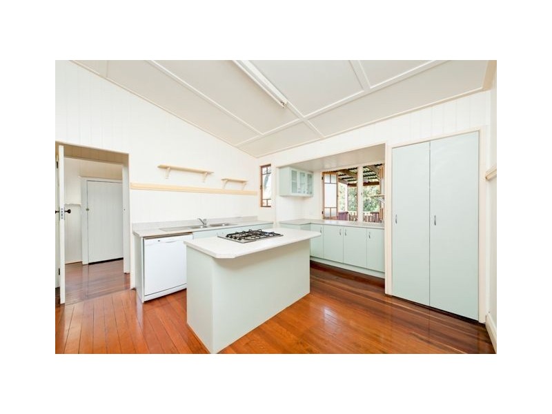 46 Fifth Avenue, Coorparoo QLD 4151