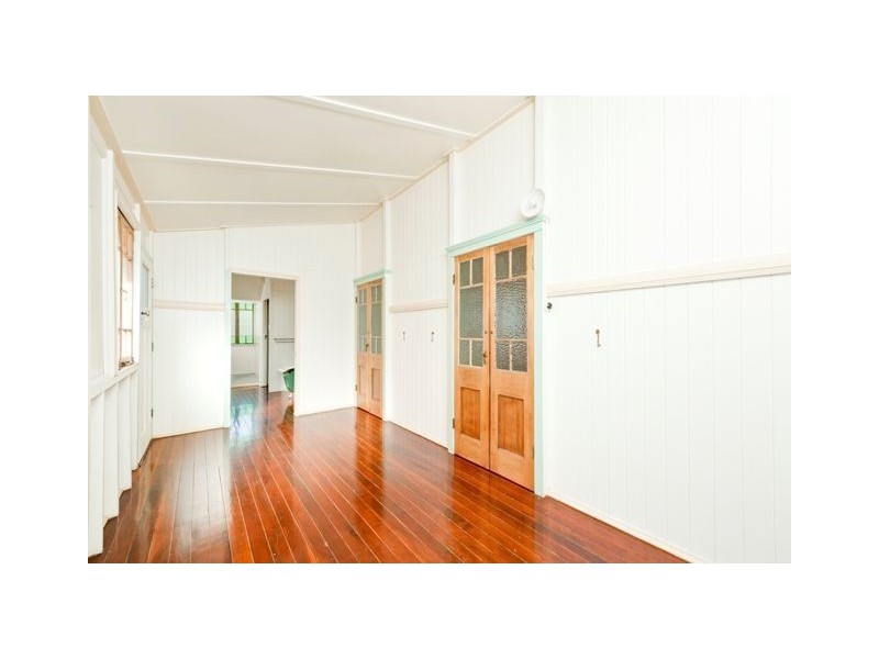 46 Fifth Avenue, Coorparoo QLD 4151