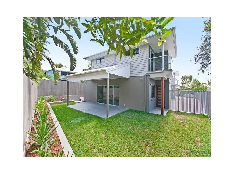 1, 2, 3/42 Brown Street, Camp Hill QLD 4152