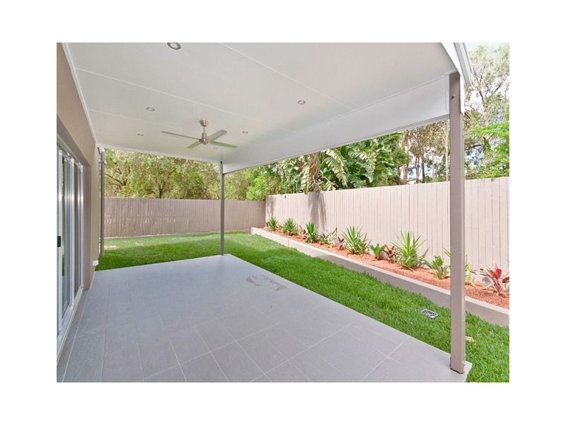 1, 2, 3/42 Brown Street, Camp Hill QLD 4152