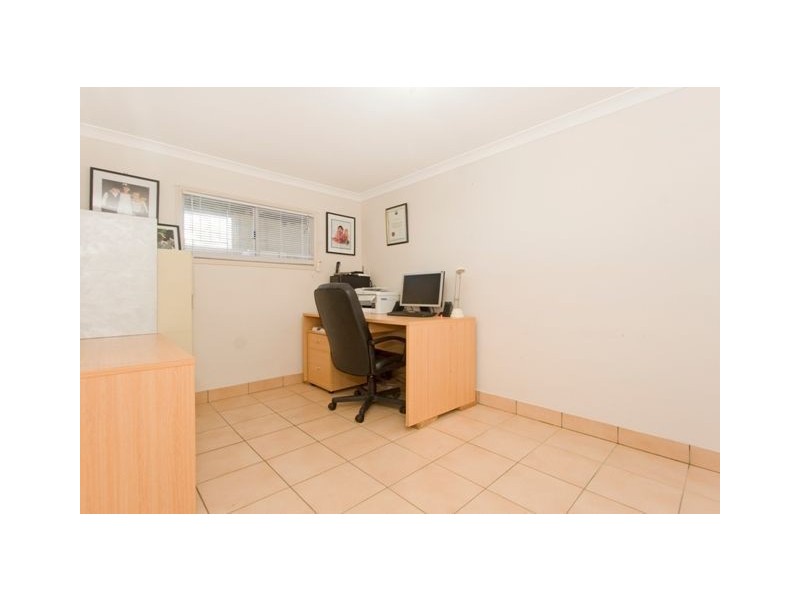 27 City View Road, Camp Hill QLD 4152