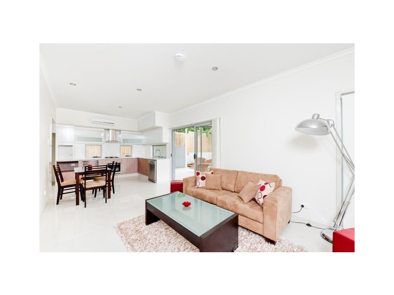 9 Ames Street, Coorparoo QLD 4151