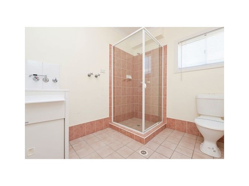 110 Martha Street, Camp Hill QLD 4152