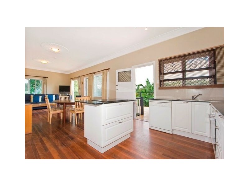 28 Coolong Street, Mount Gravatt East QLD 4122