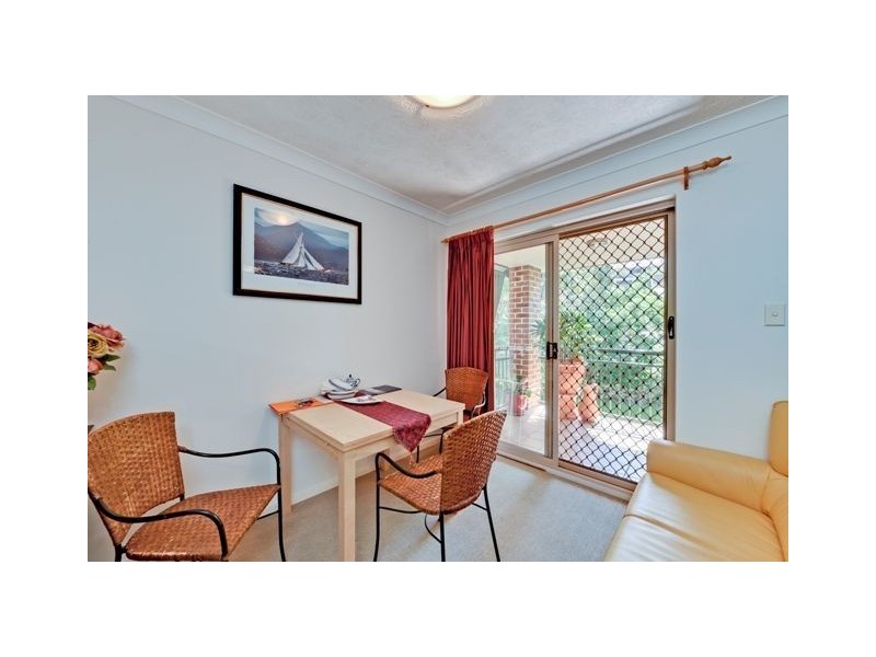 4/50 Rialto Street, Coorparoo QLD 4151