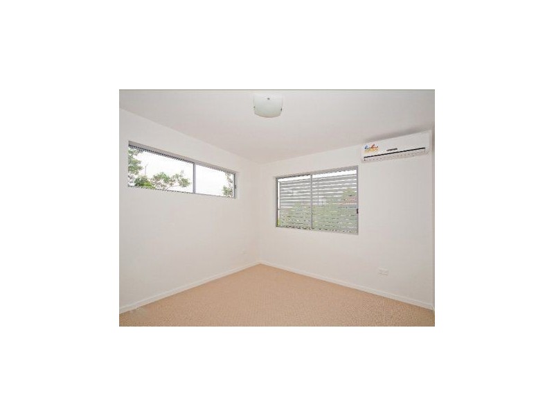 1 & 6/28 Adelaide Street, Carina QLD 4152