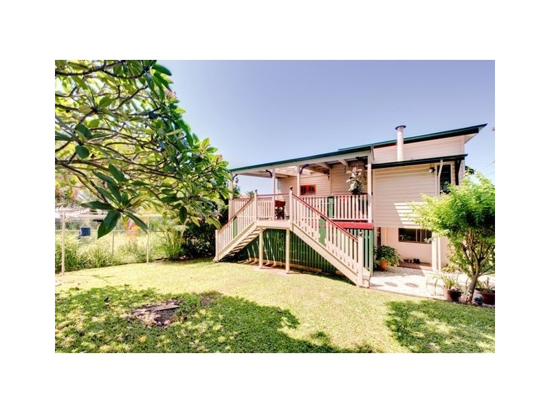 1081 Logan Road, Holland Park West QLD 4121