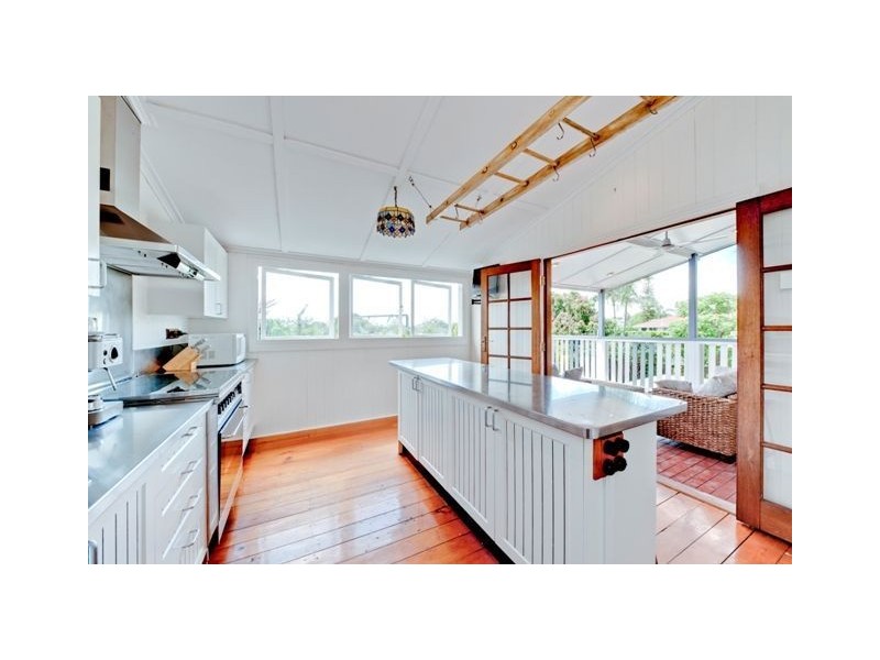 1194 Stanley Street East, Coorparoo QLD 4151