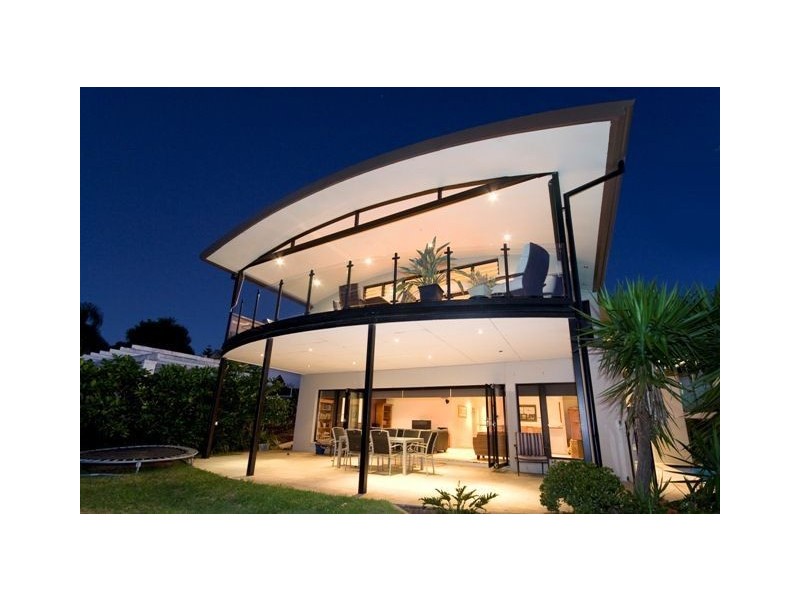 22 Spica Street, Coorparoo QLD 4151