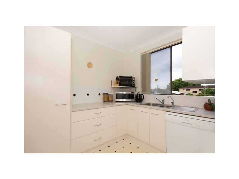 4/361 Cornwall Street, Greenslopes QLD 4120