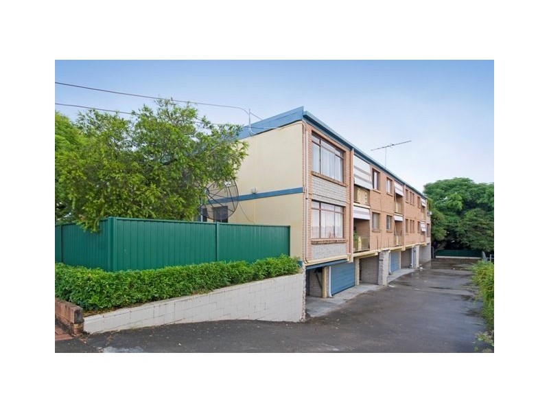 4/361 Cornwall Street, Greenslopes QLD 4120