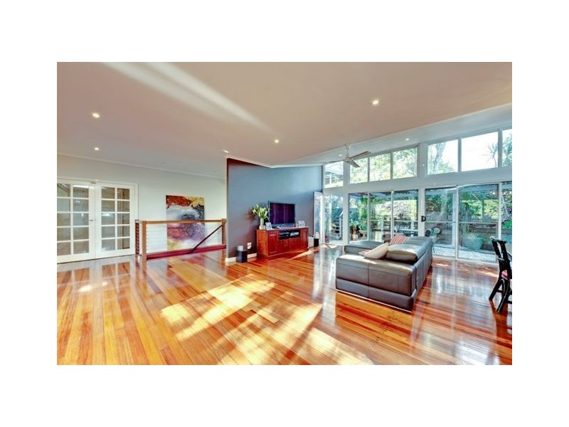 101 The Promenade, Camp Hill QLD 4152