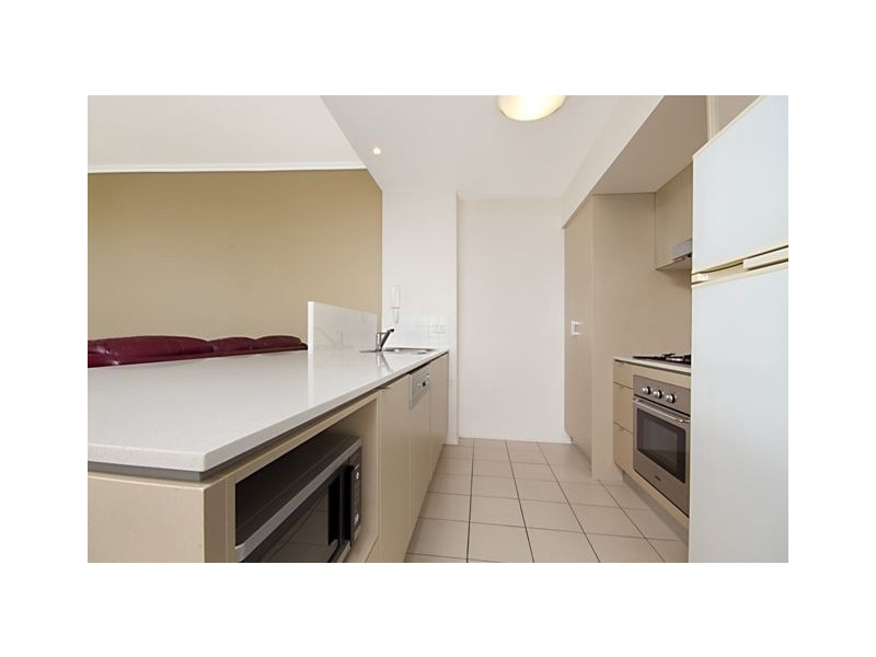 1073/18 Manning Street, Milton QLD 4064