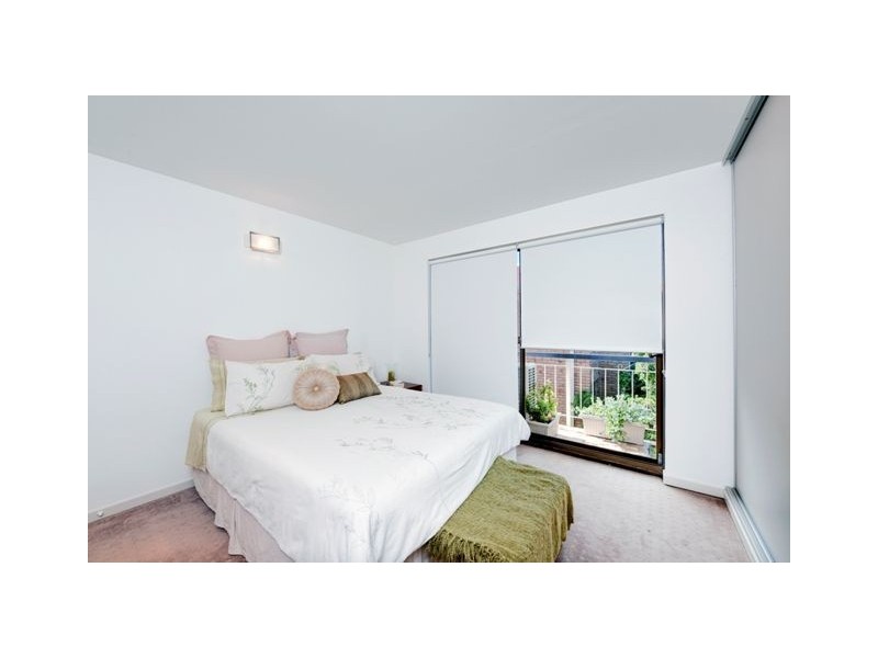 4/90 Pembroke Road, Coorparoo QLD 4151