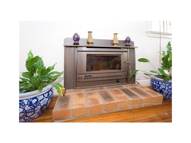 76 Nicholson Street, Greenslopes QLD 4120