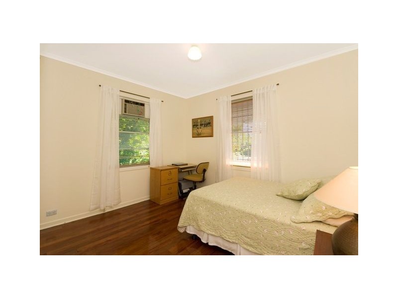 8 Edgar Street, East Brisbane QLD 4169