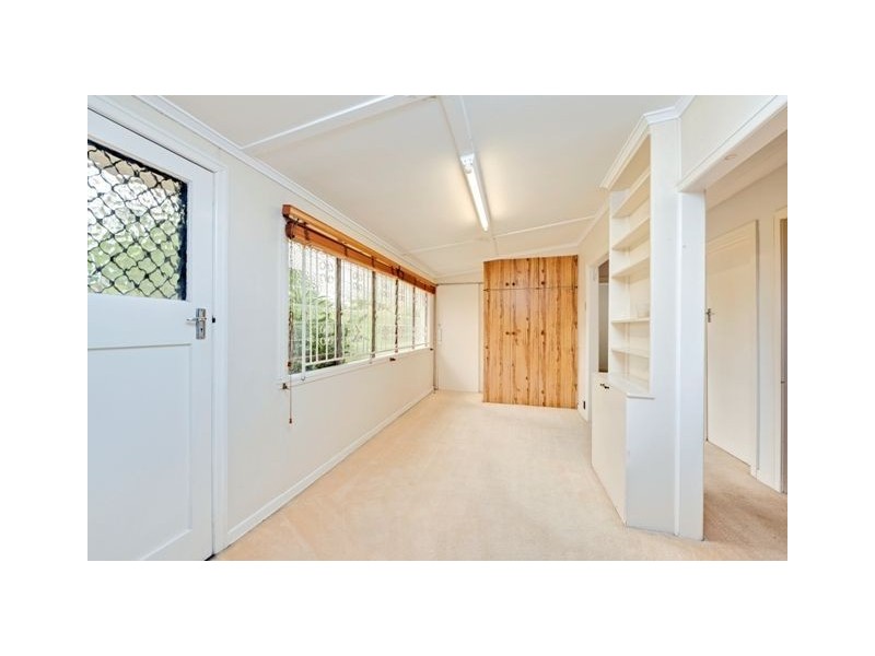 19 Springleigh Street, Coorparoo QLD 4151