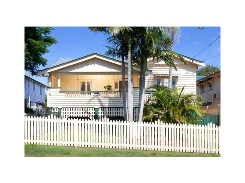 77 Warilda Street, Camp Hill QLD 4152